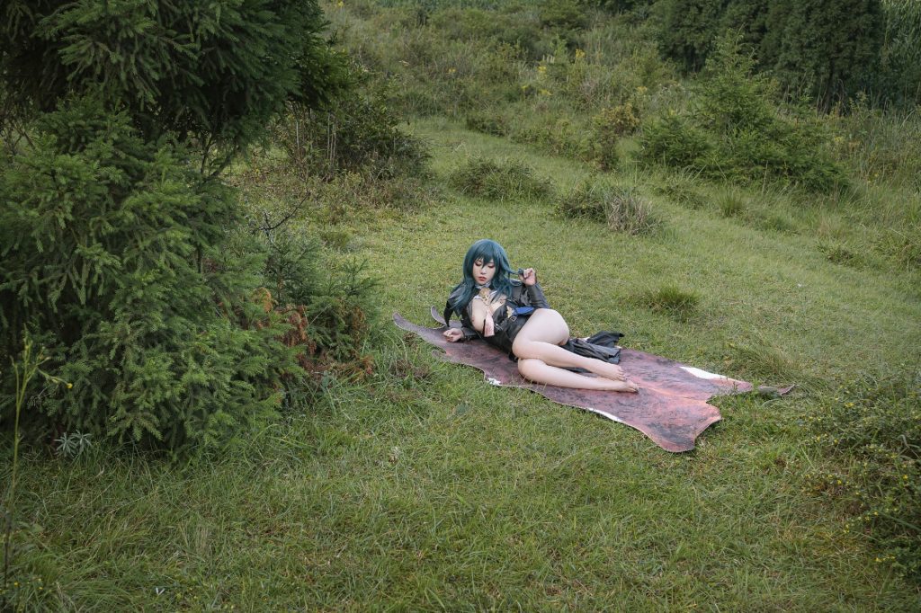 Ảnh sex gái xinh cosplay game ngoài trời cực hấp dẫn 9 gai sex gai xinh cosplay game 9