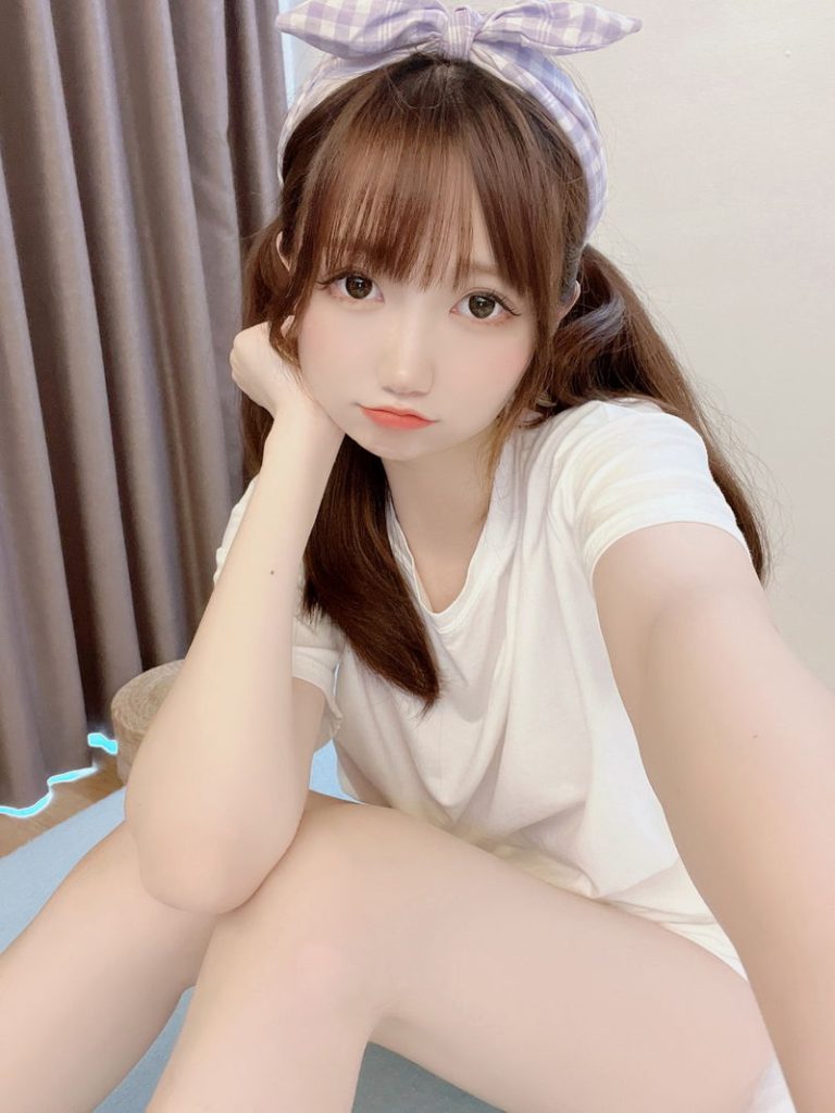 +30 ảnh nude em gái Trung Quốc siêu dễ thương đang khoe lồn múp 42 anh nude gai cute Trung Quoc42