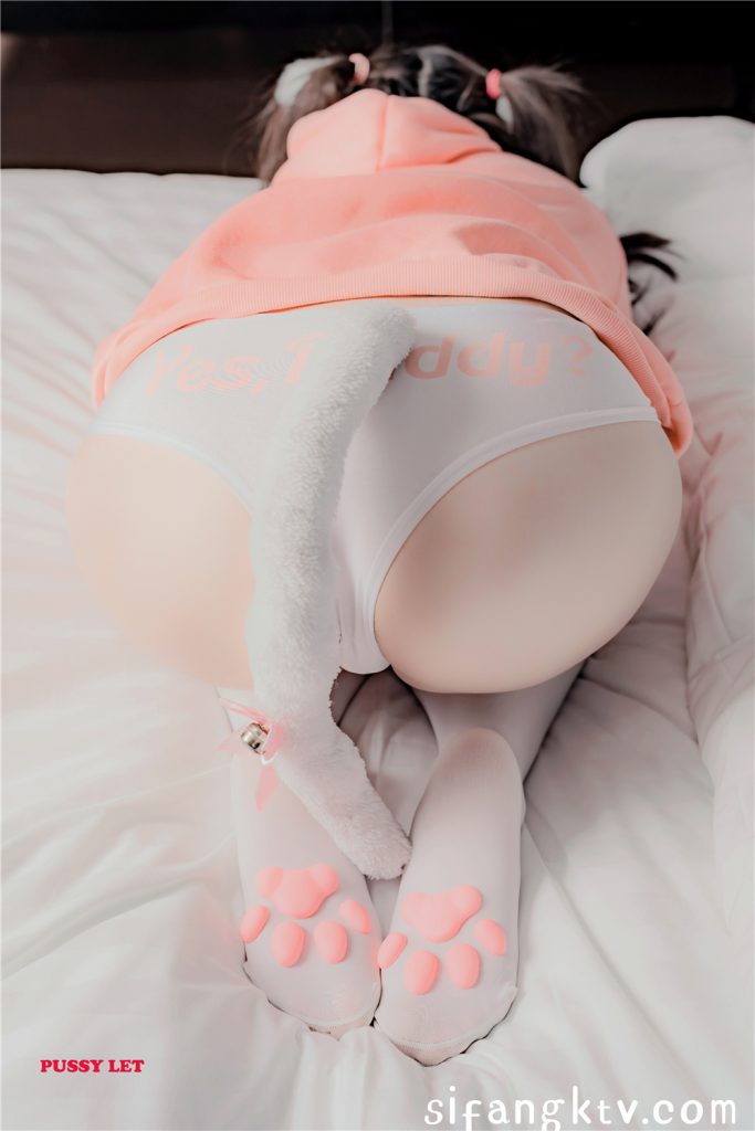 anh sex em gai kute cosplay con meo 34