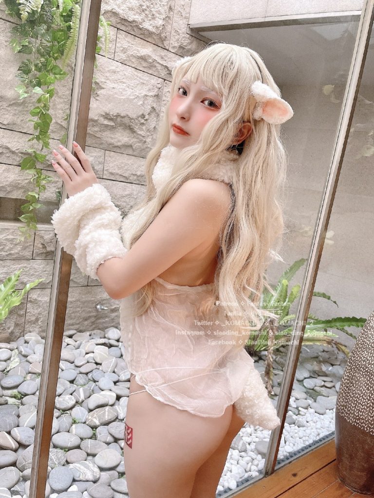 Em gái cosplay con cừu với nhiều pha khoe lồn siêu múp rụp 23 anh sex em gai xinh cosplay con cuu23
