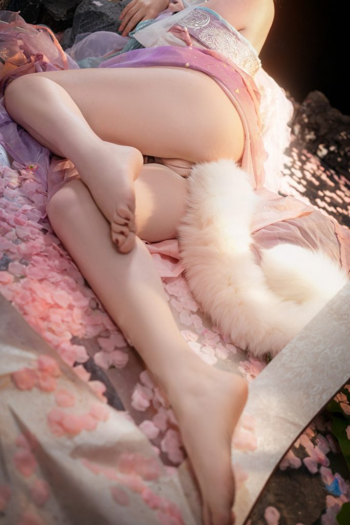 +60 ảnh sex cosplay hồ ly 9 đuôi Ahri LMHT đẹp mê người 32 anh sex gai xinh cosplay ho ly 9 duoi32