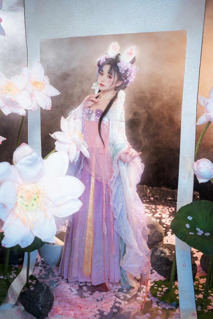 +60 ảnh sex cosplay hồ ly 9 đuôi Ahri LMHT đẹp mê người 8 anh sex gai xinh cosplay ho ly 9 duoi8