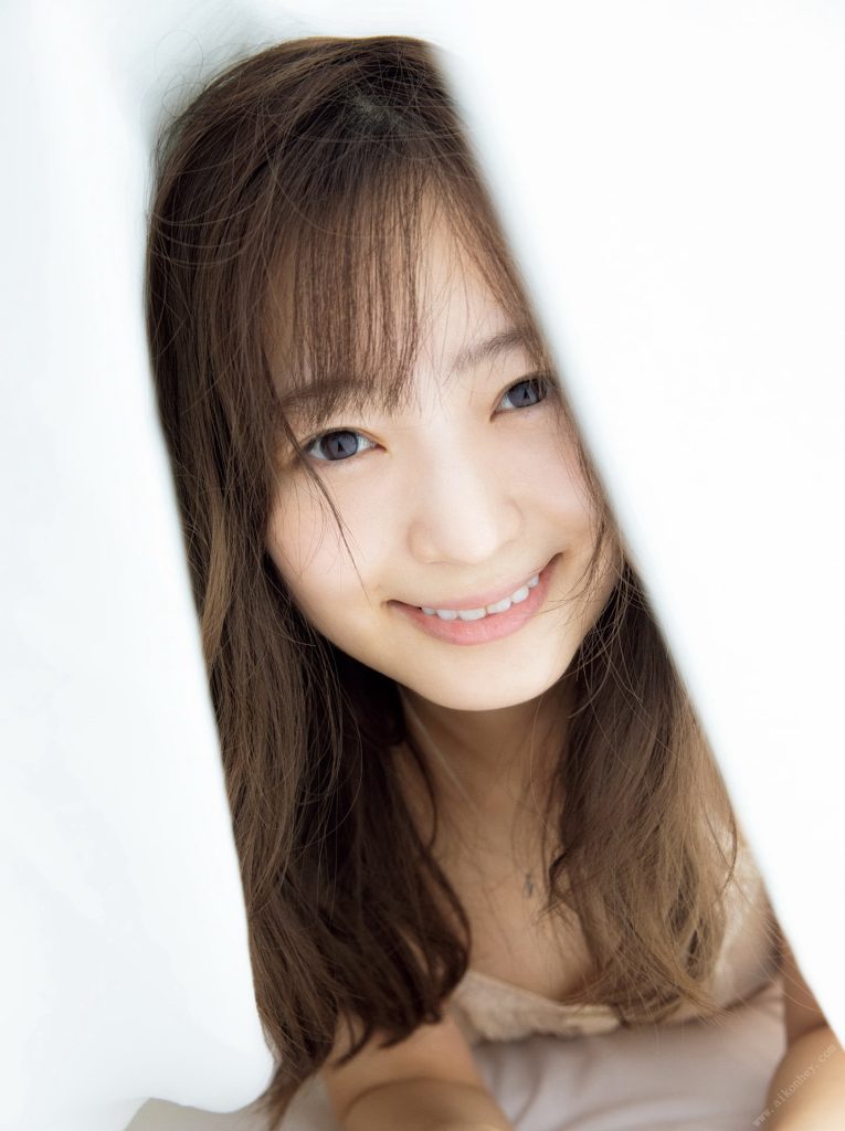 Ảnh nude gái xinh tắm tiên bên bờ sông - Xem ngay kẻo muộn 8 anh sex khoe lon ben bo song8