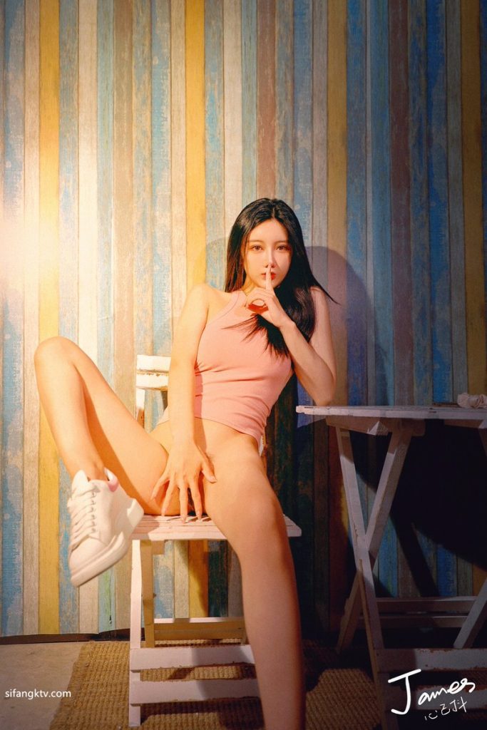 +40 hình sex gái xinh chân dài dáng đẹp Trung Quốc khoe lồn 25 hinh sex gai xinh chan dai Trung Quoc25