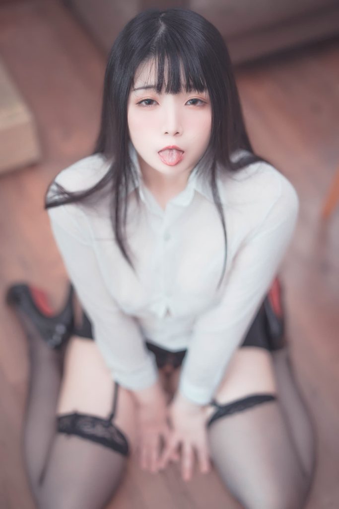 +40 ảnh sex gái xinh văn phòng khoe lồn đỏ hỏn 14 anh sex gai van phong voi sextoy14