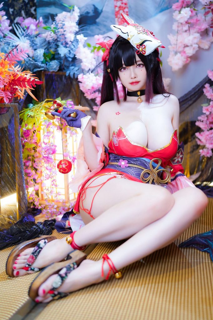 +63 Hình sex gái xinh cosplay đeo mặt nạ cáo khoe lồn đỏ múp 19 hinh sex gai xinh cosplay deo mat na cao 19