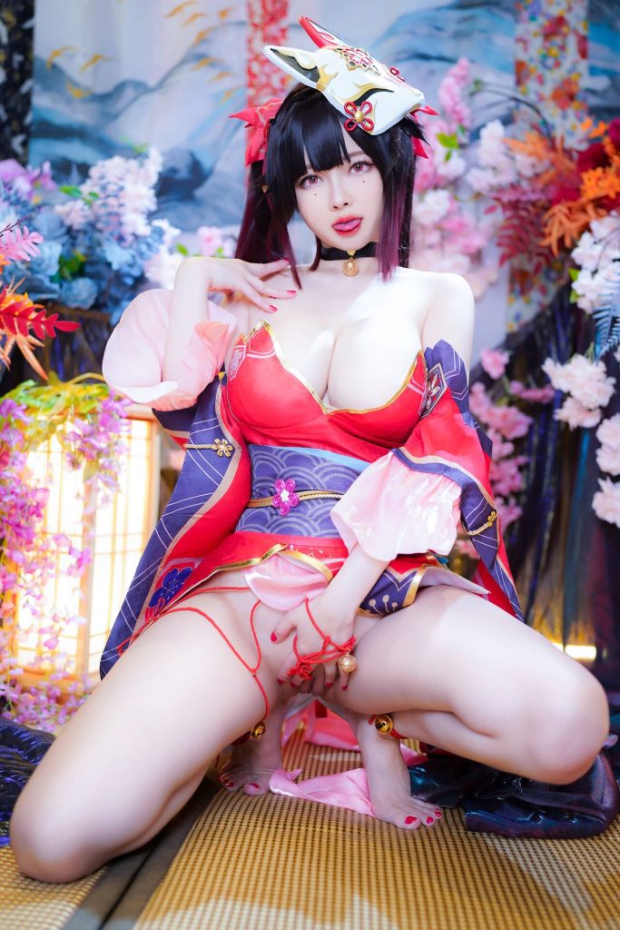 +63 Hình sex gái xinh cosplay đeo mặt nạ cáo khoe lồn đỏ múp 41 hình sex gái xinh cosplay đeo mặt nạ cáo