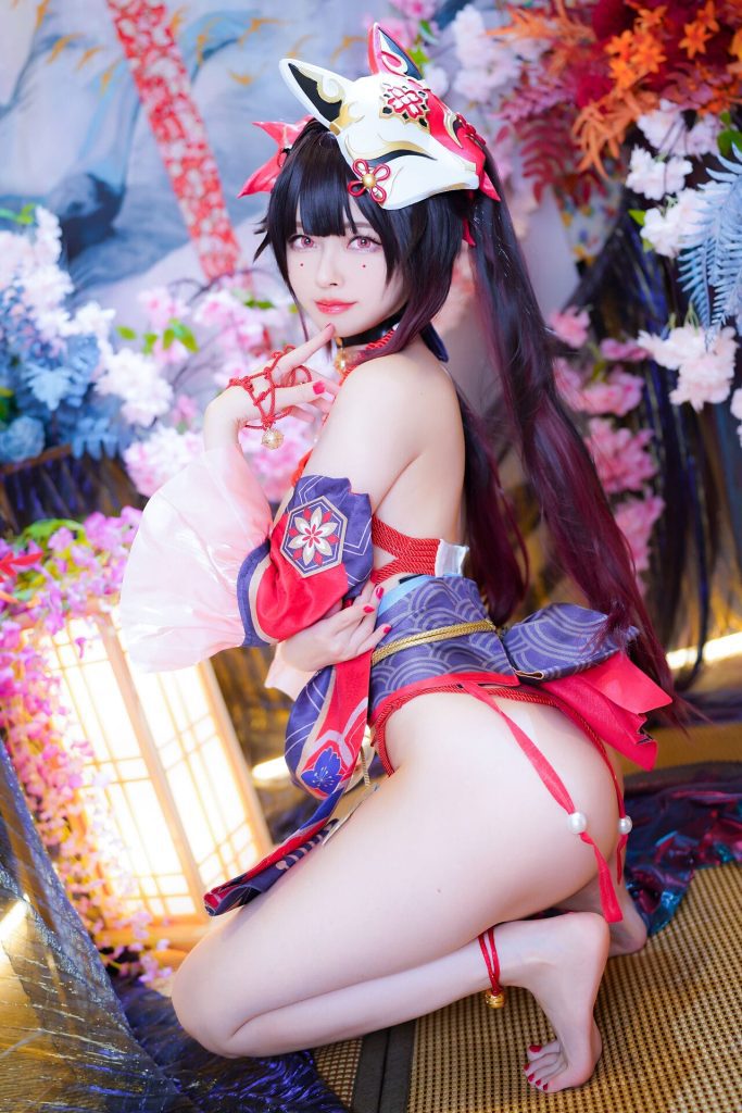 +63 Hình sex gái xinh cosplay đeo mặt nạ cáo khoe lồn đỏ múp 63 hinh sex gai xinh cosplay deo mat na cao 63