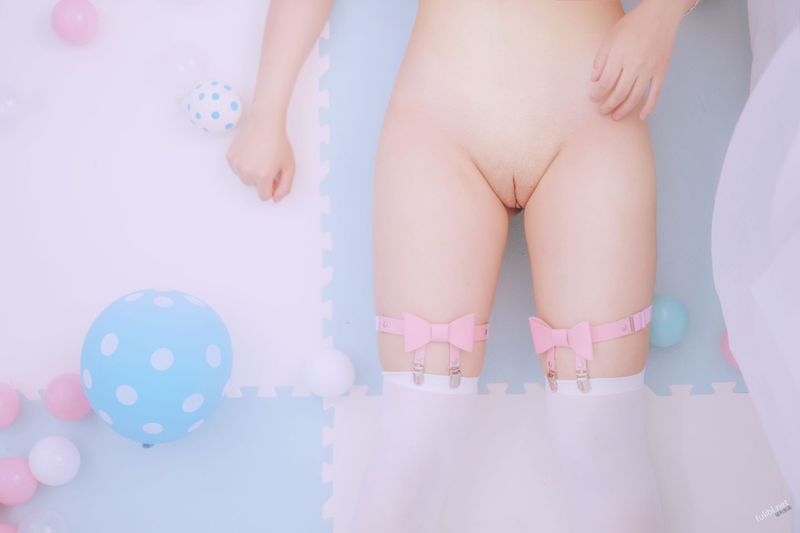 gai xinh banh hang khoe lon cuc de thuong 6